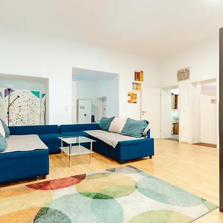 Apartmán Center *
